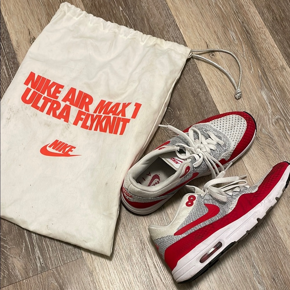 Nike Air Max 1 Ultra Flyknit Red and White Sneakers